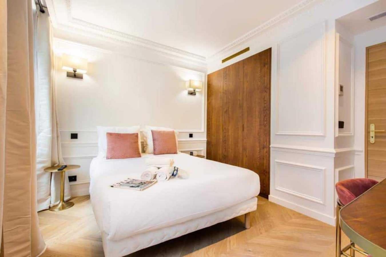 Newly Rebuilt By Architect - Center Of Paris Apartment Exterior photo